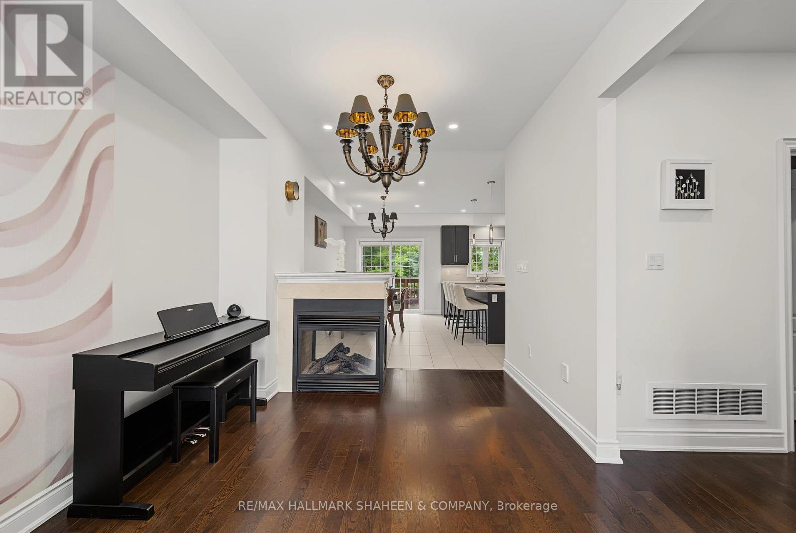 211 APPLETON COURT - 18