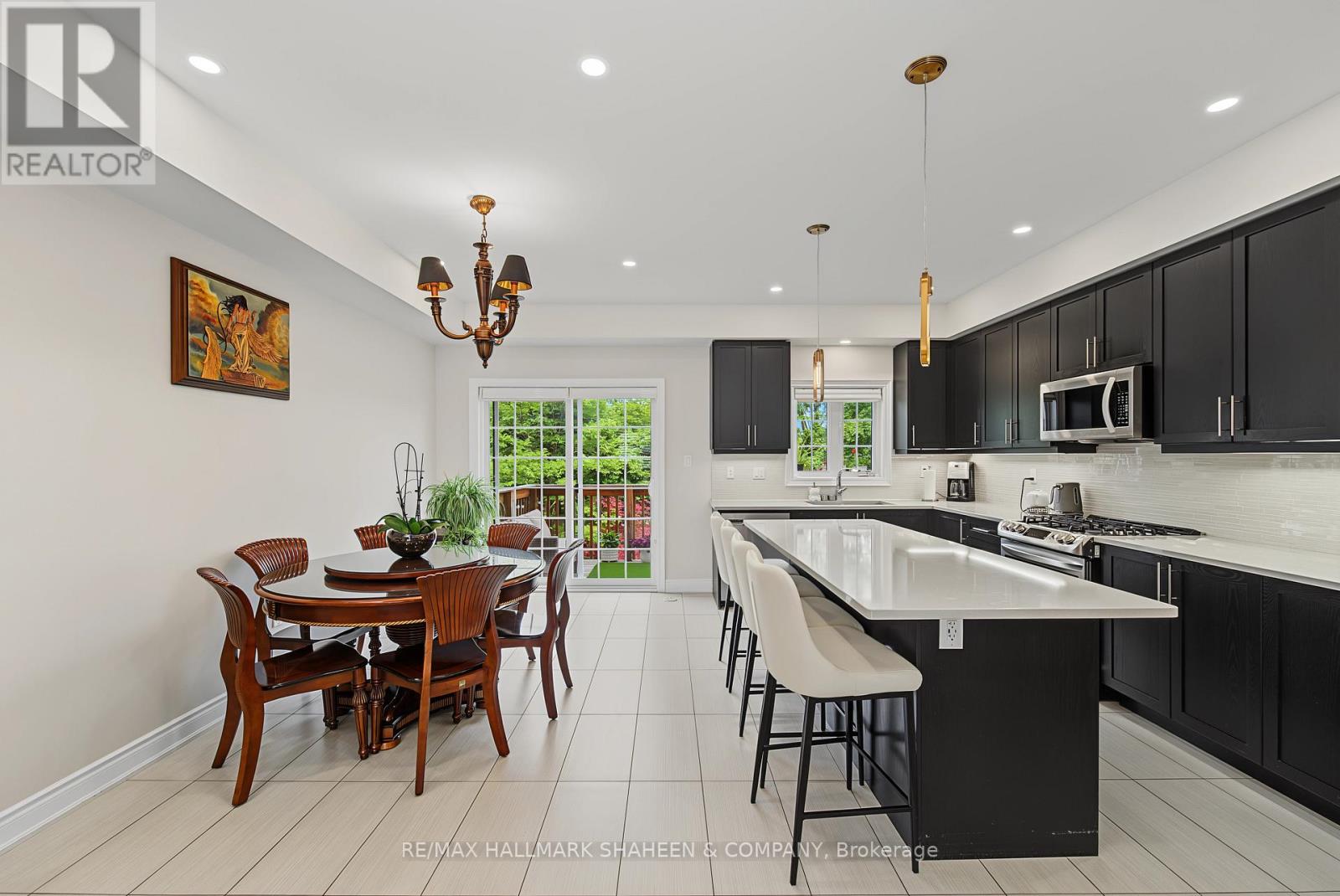 211 APPLETON COURT - 22
