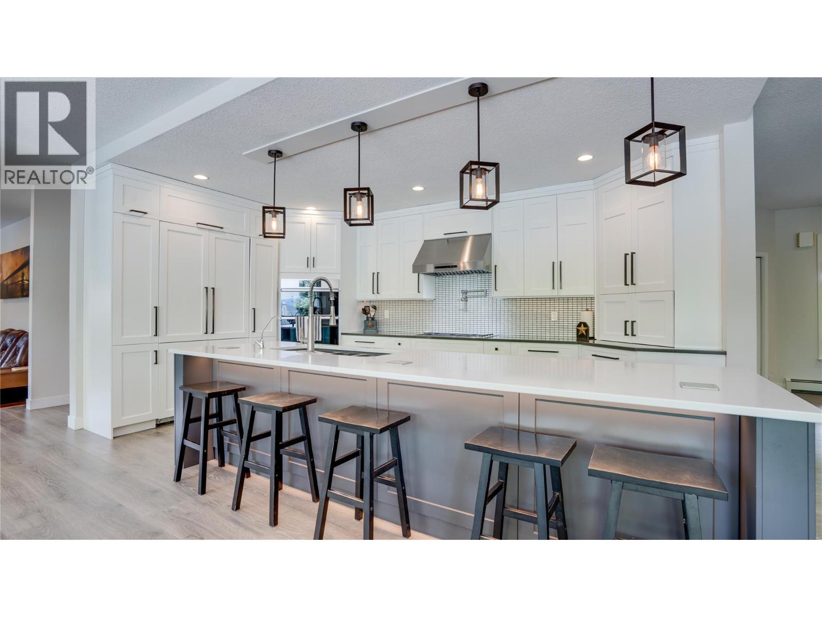 #1 6500 15th Avenue SW - 19