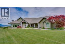 Dining nook - 6500 15th Avenue Sw Unit# 1, Salmon Arm, BC V1E1R5 Photo 12