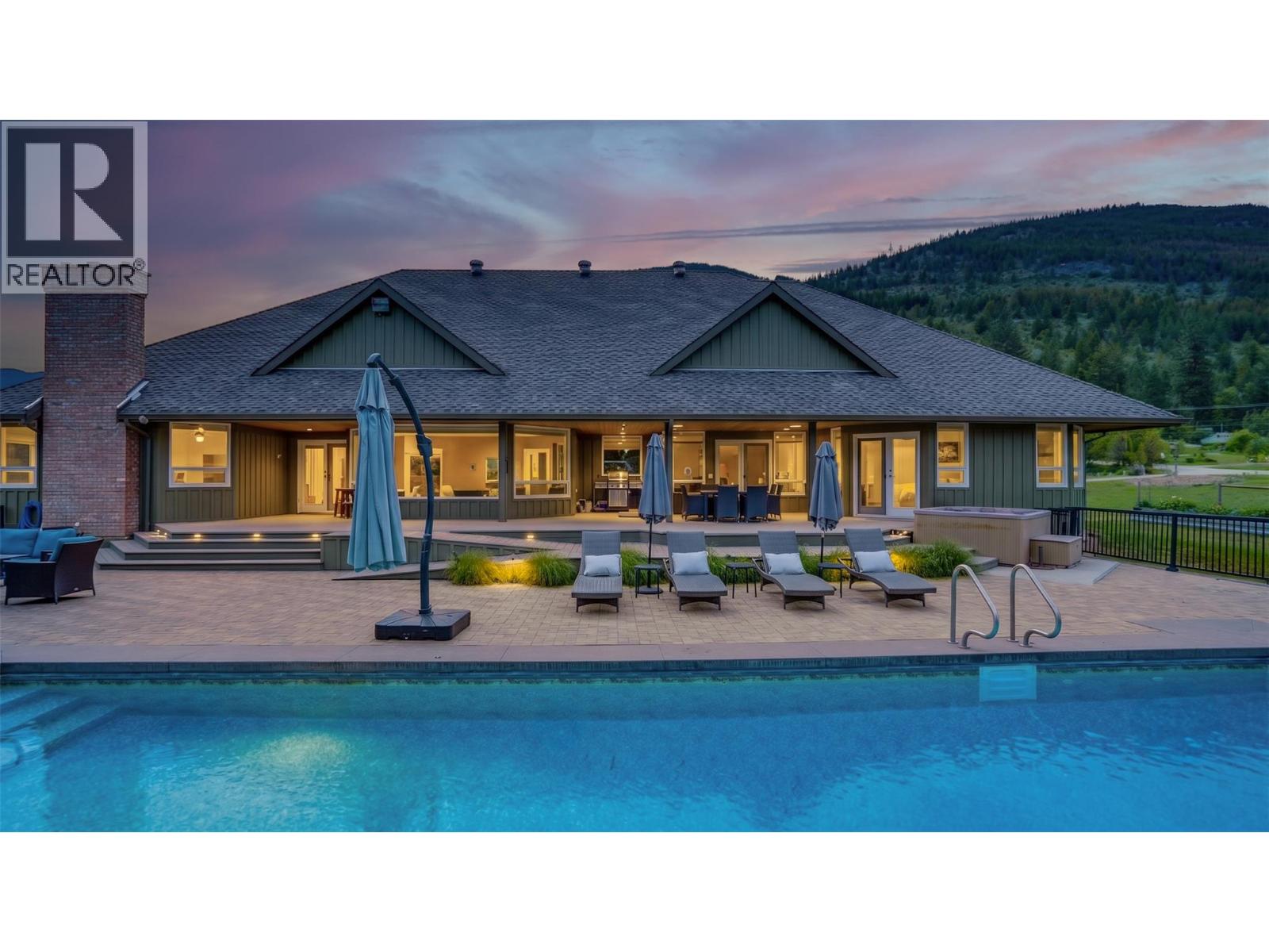 #1 6500 15th Avenue SW - 4