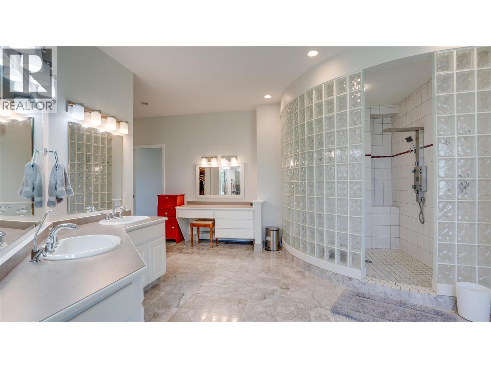 #1 6500 15th Avenue SW - 44