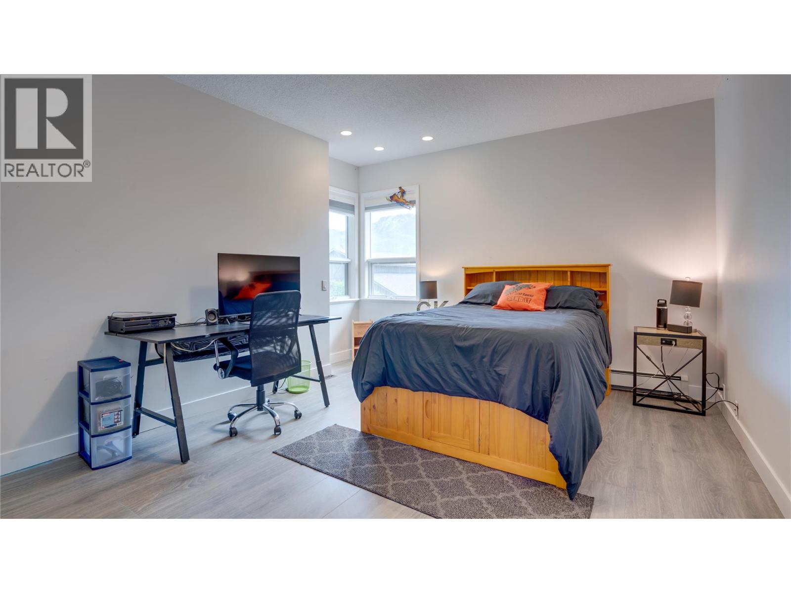 #1 6500 15th Avenue SW - Image 35
