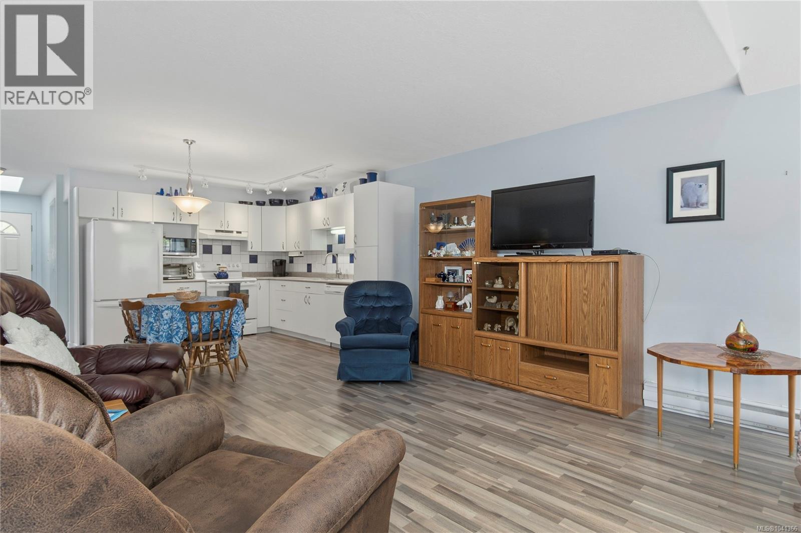 #18 396 Harrogate Rd - 11