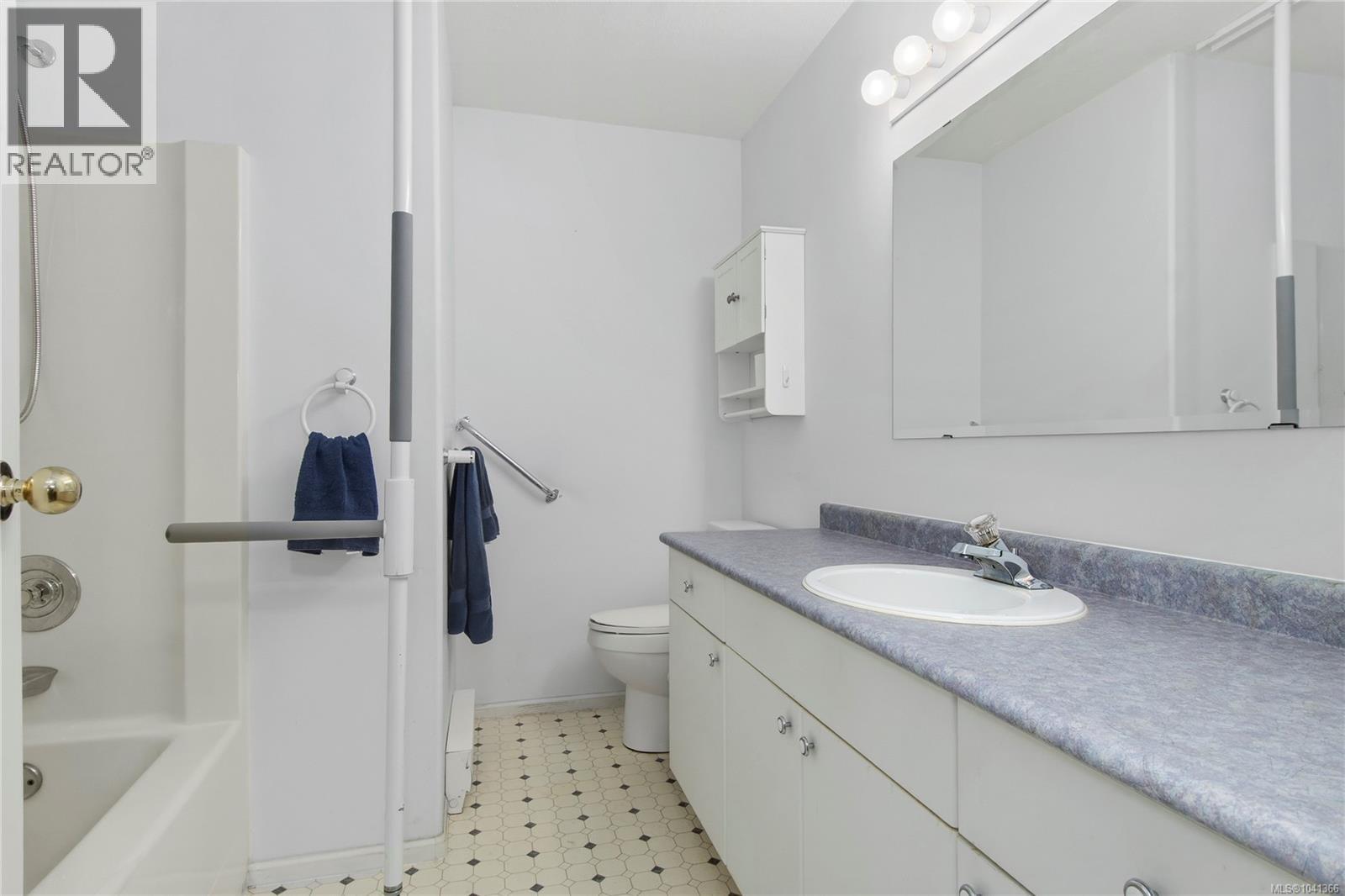 #18 396 Harrogate Rd - 18