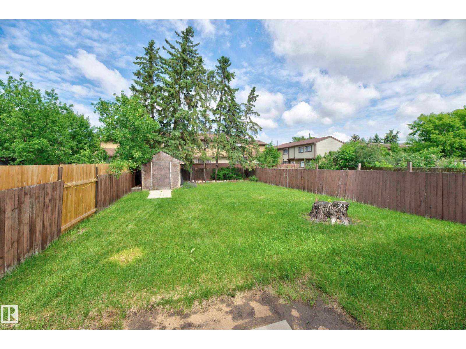 135 Hyndman CR NW — photo 33