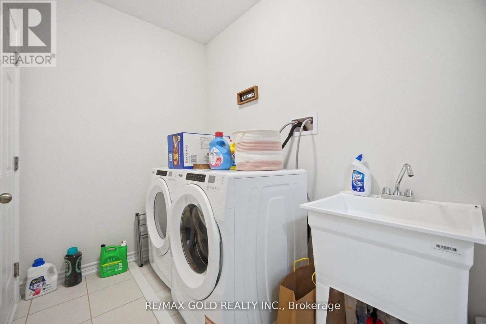 113 MOLOZZI STREET - 20