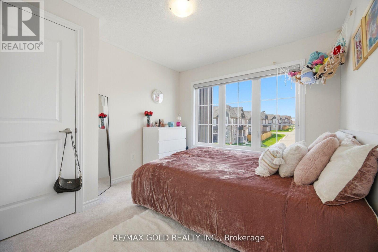 113 MOLOZZI STREET - 29