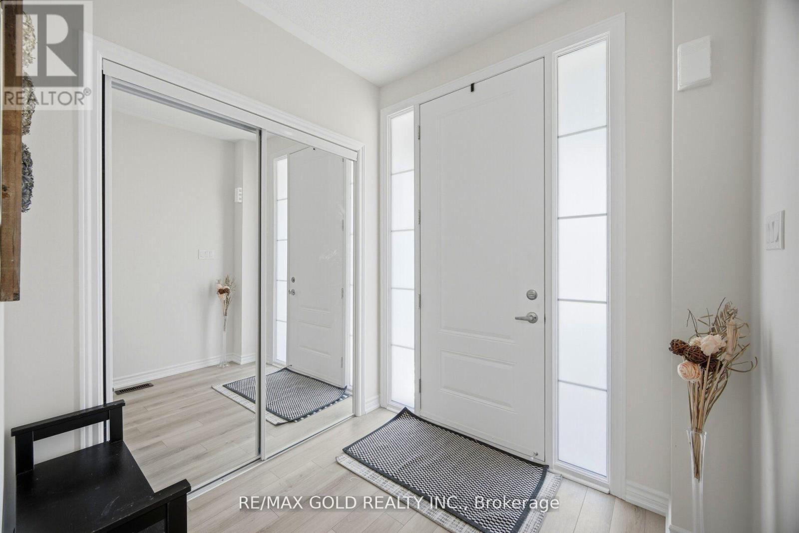 113 MOLOZZI STREET - 7