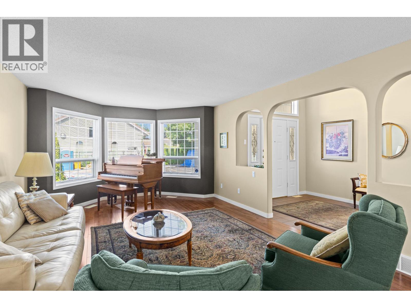 111 650 Lexington Drive, Kelowna