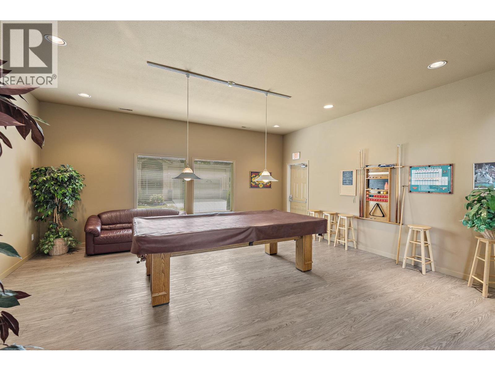111 650 Lexington Drive, Kelowna