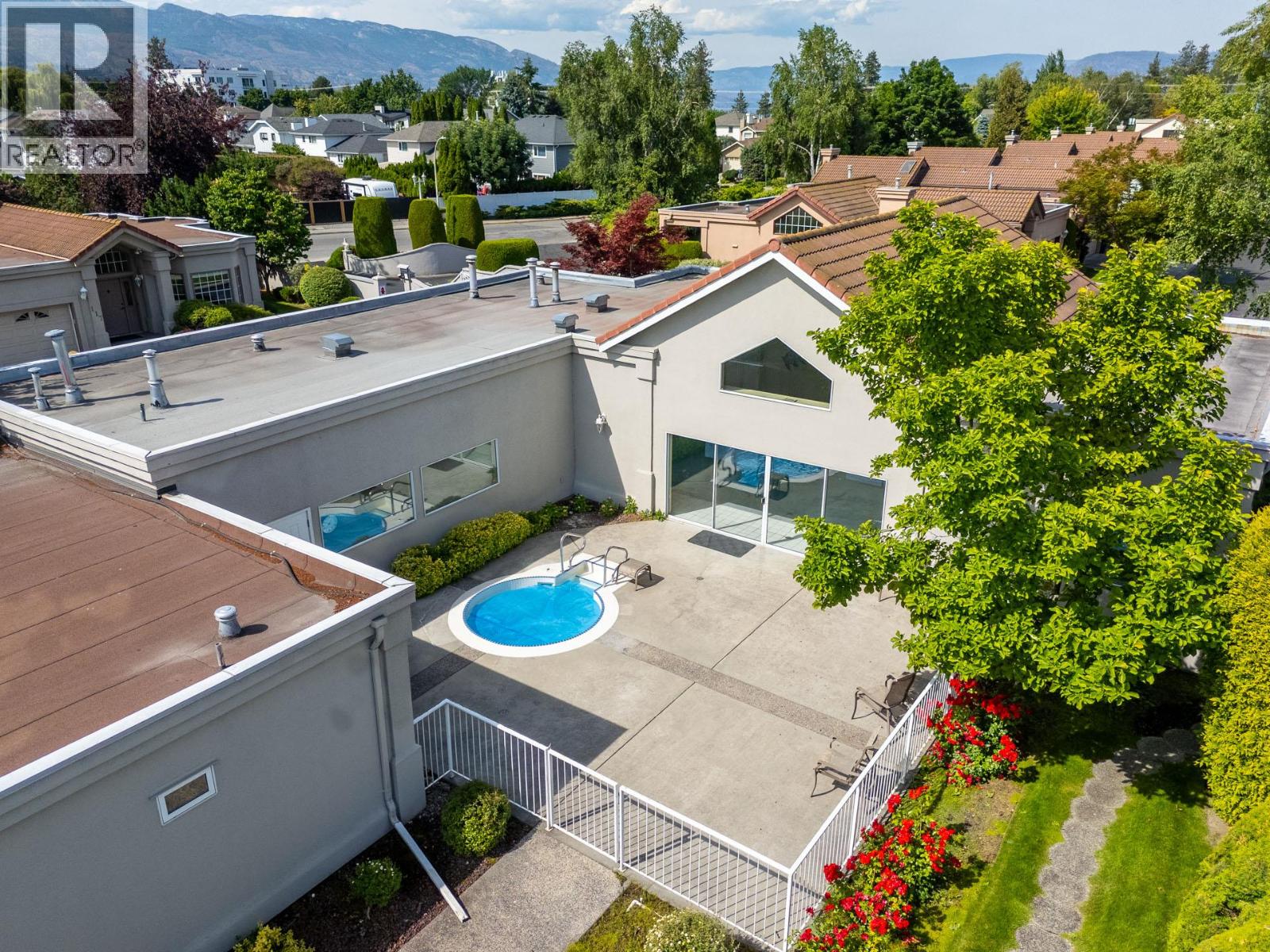 111 650 Lexington Drive, Kelowna