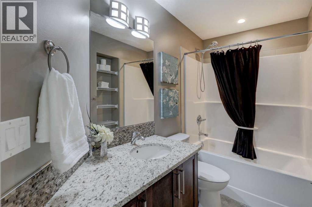 705 West Highland Link — photo 18