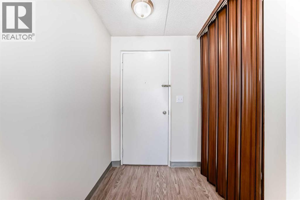 #402 319 2 Avenue - 5