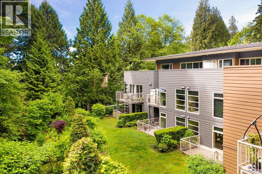 PH2 2832 CAPILANO ROAD