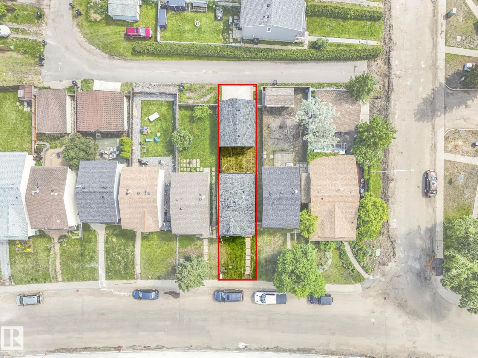 5421 22 AV NW - 70