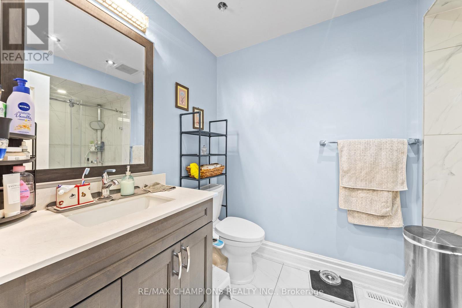 3 FIDDLENECK CRESCENT - 29