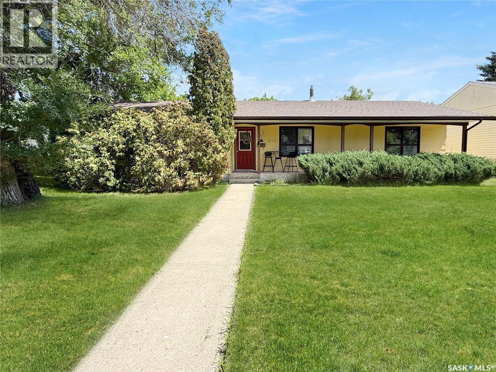 345 6th AVENUE SE - 1