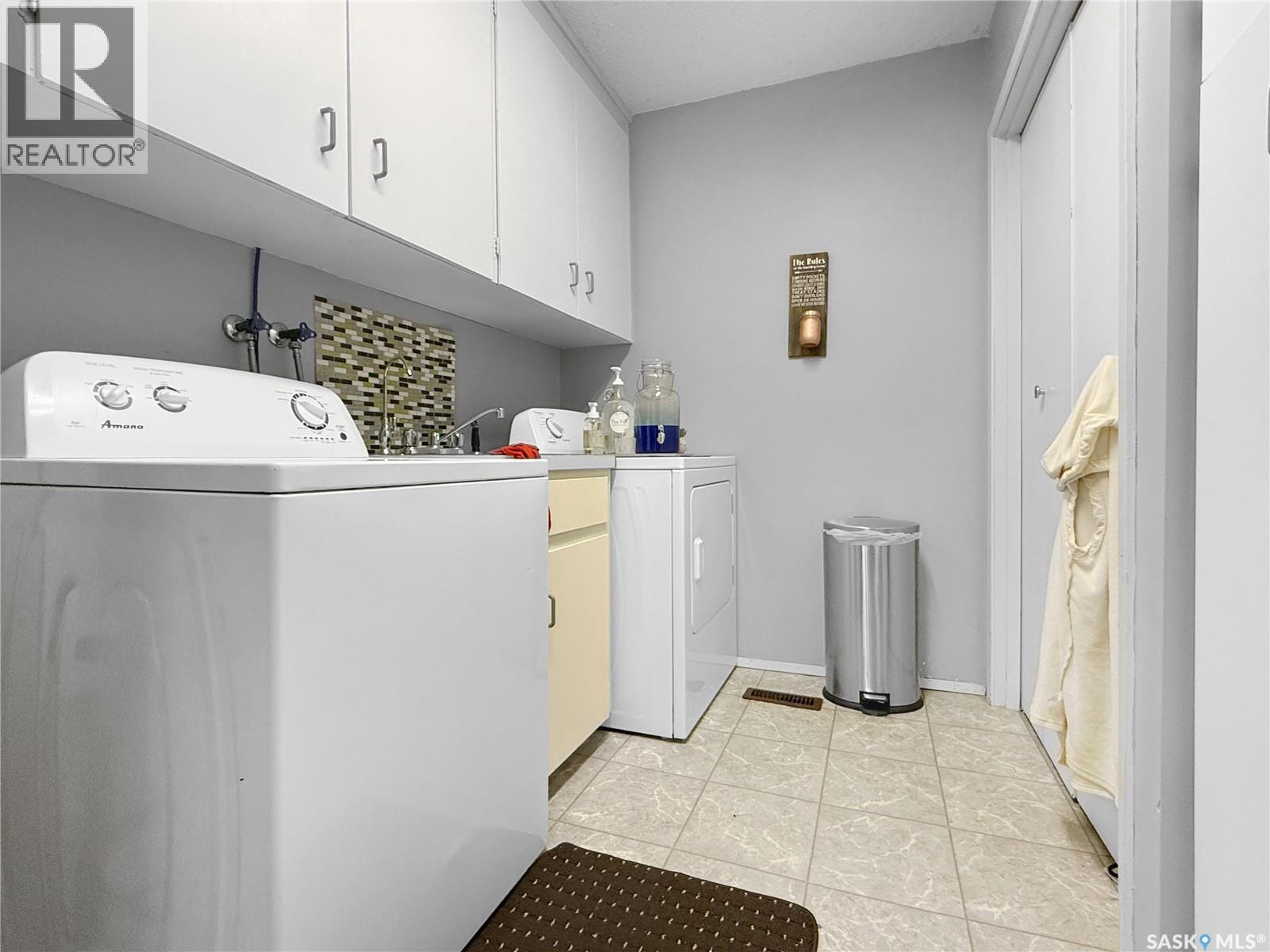345 6th AVENUE SE - 12
