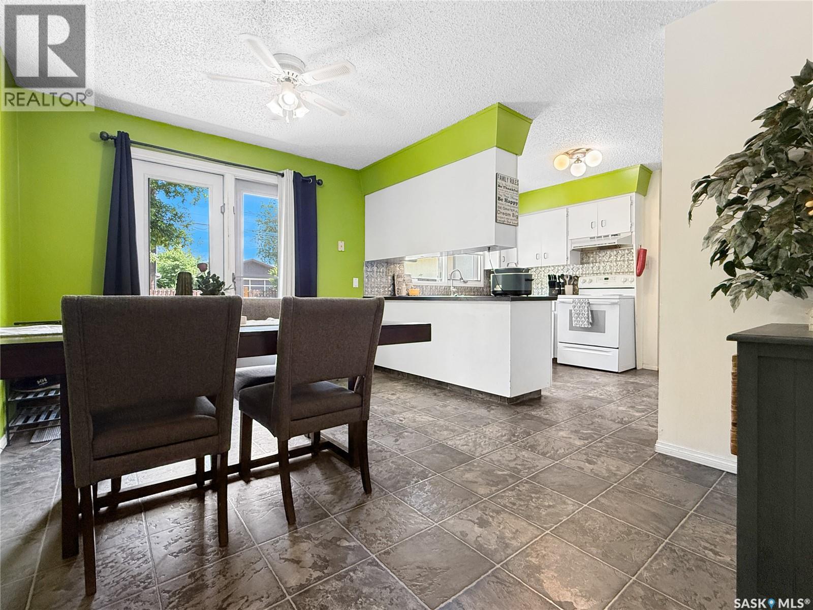 345 6th AVENUE SE - 8