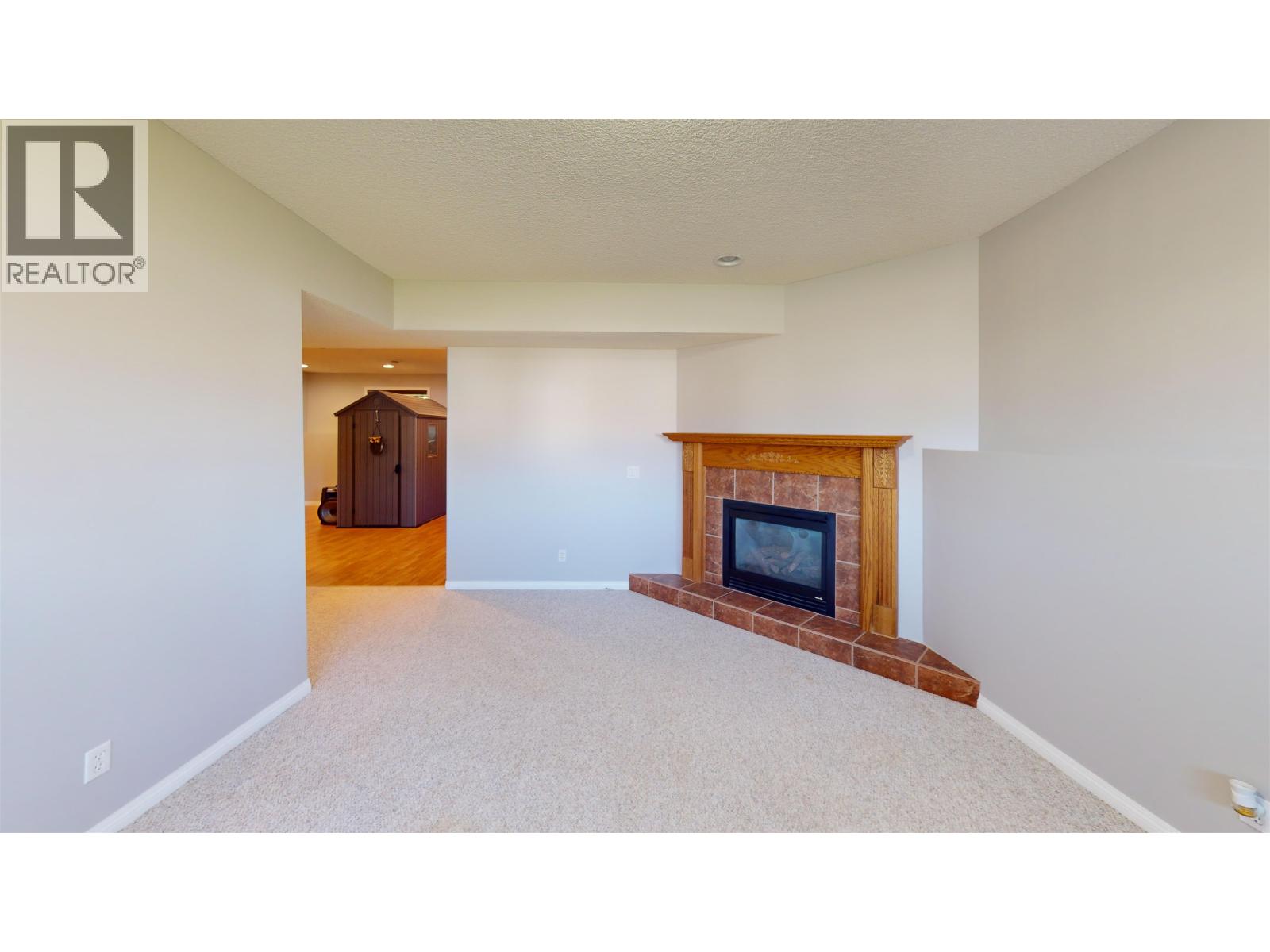 9903 114A AVENUE - 27