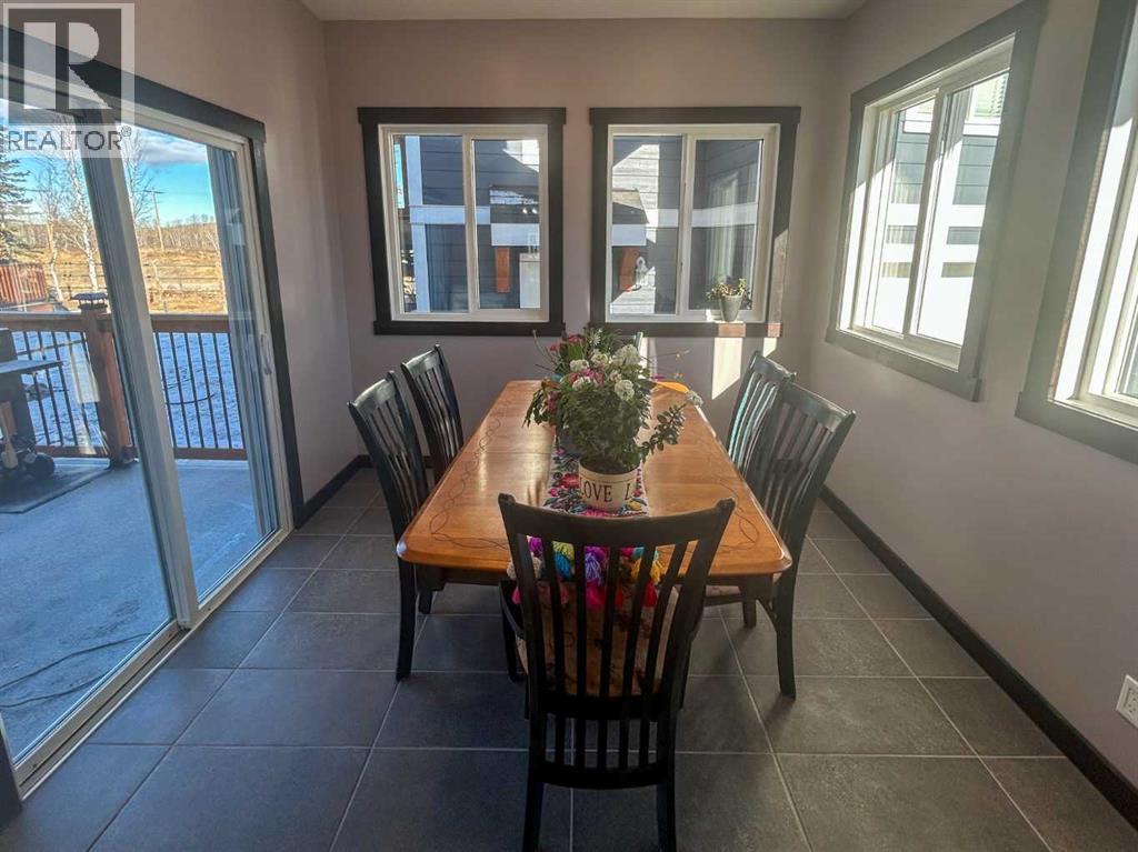 216 Cottageclub Crescent - 10