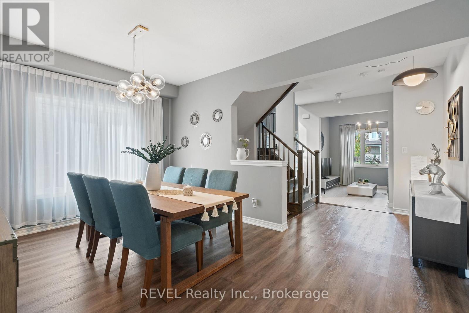 26 CROW STREET - 11