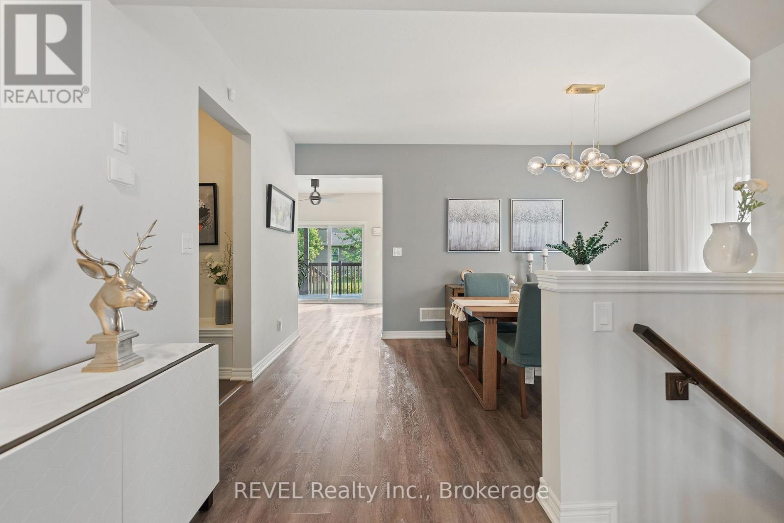 26 CROW STREET - 17