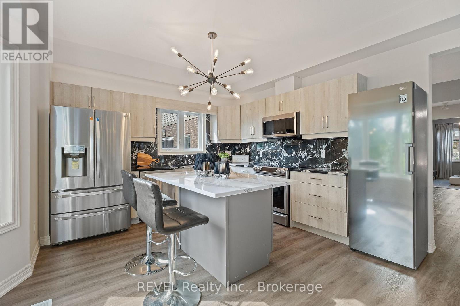 26 CROW STREET - 20
