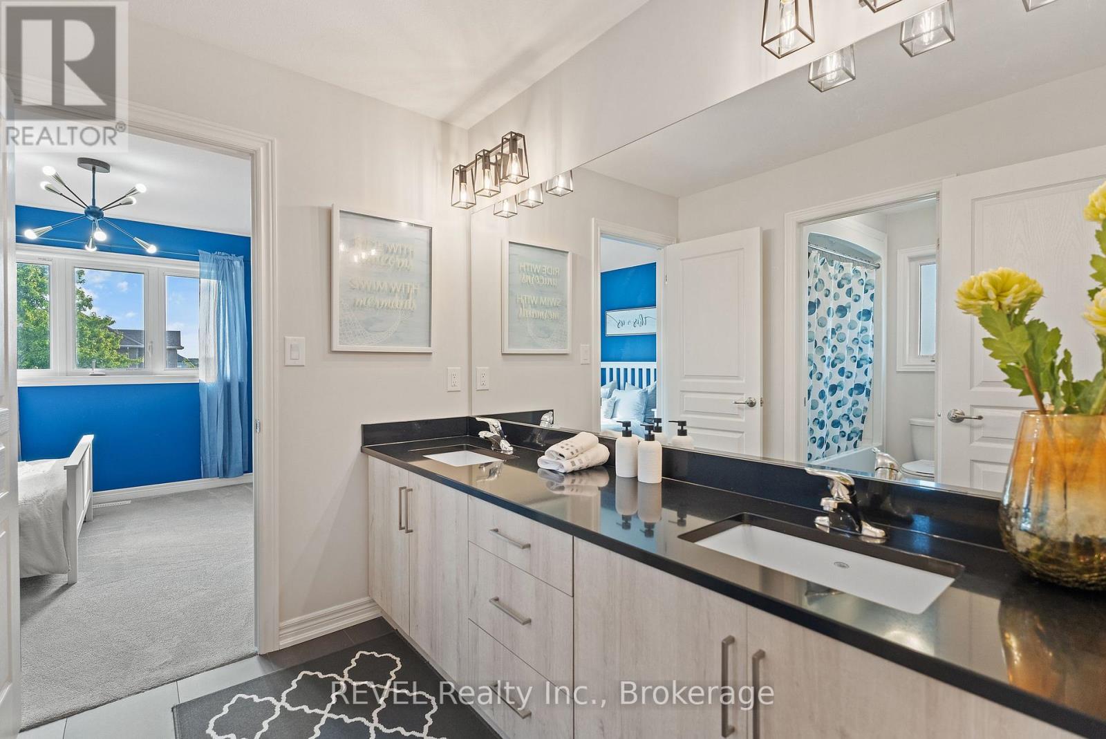 26 CROW STREET - 31