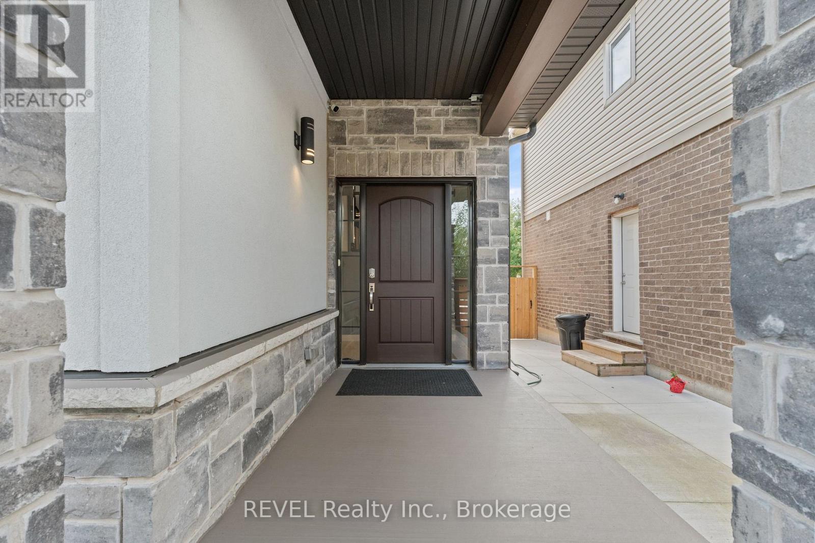 26 CROW STREET - 6