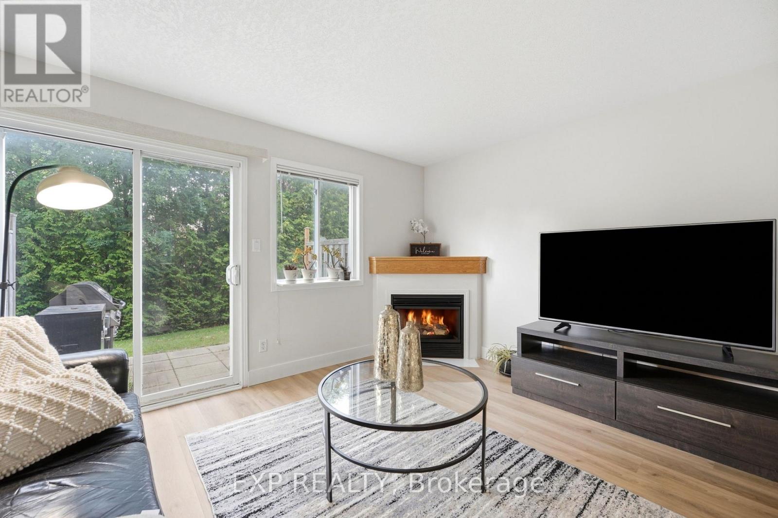 #3 601 COLUMBIA FOREST BOULEVARD - 12