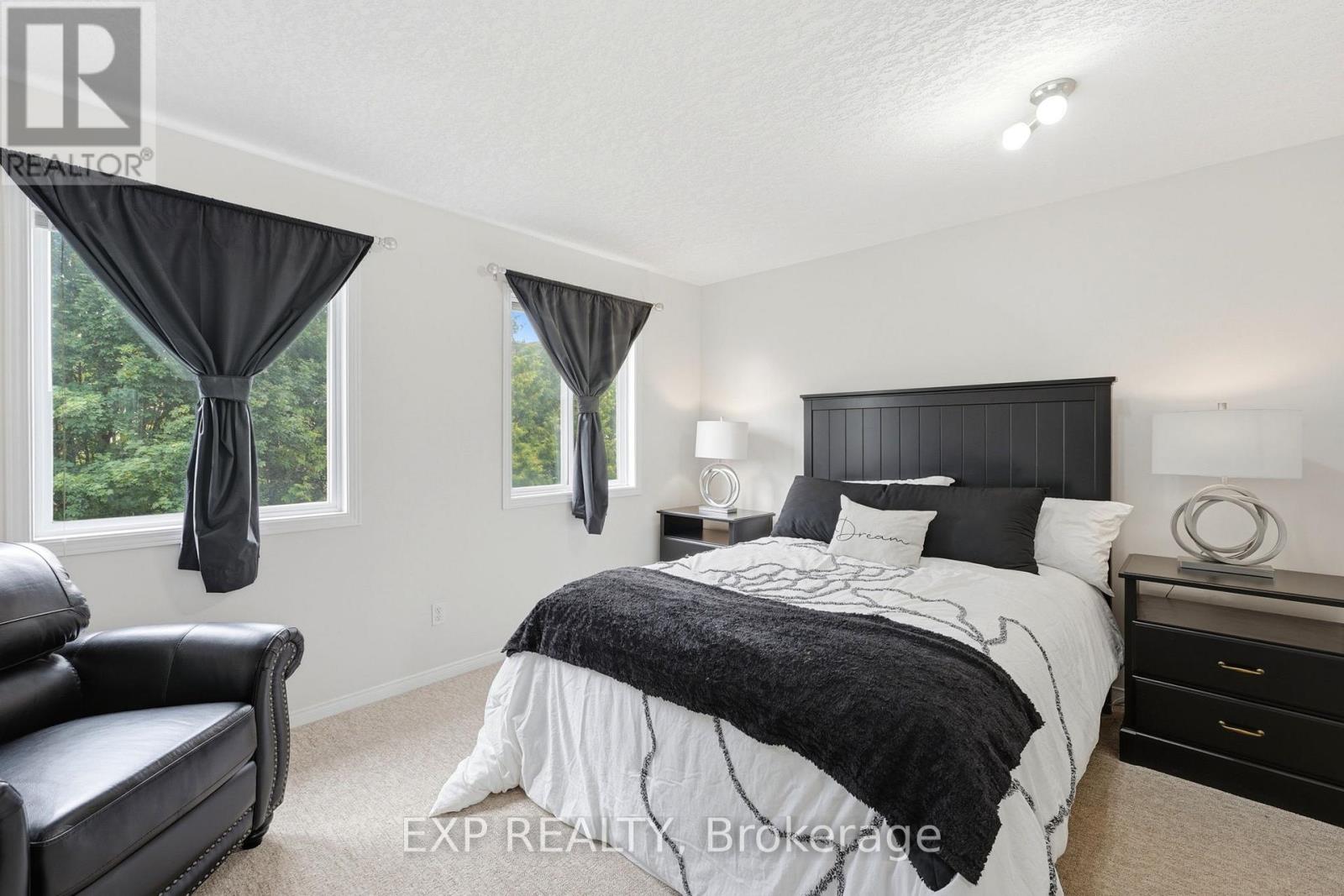 #3 601 COLUMBIA FOREST BOULEVARD - 17