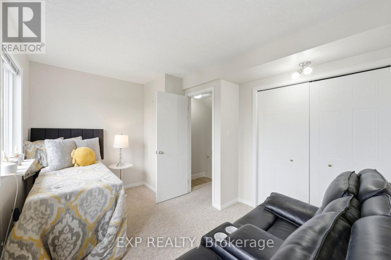 #3 601 COLUMBIA FOREST BOULEVARD - 21