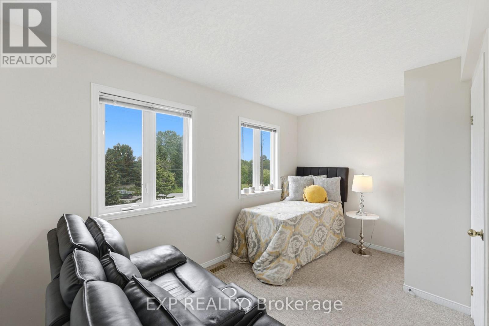 #3 601 COLUMBIA FOREST BOULEVARD - 20