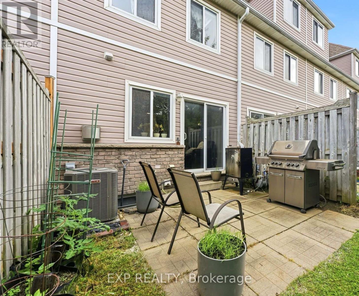 #3 601 COLUMBIA FOREST BOULEVARD - 30