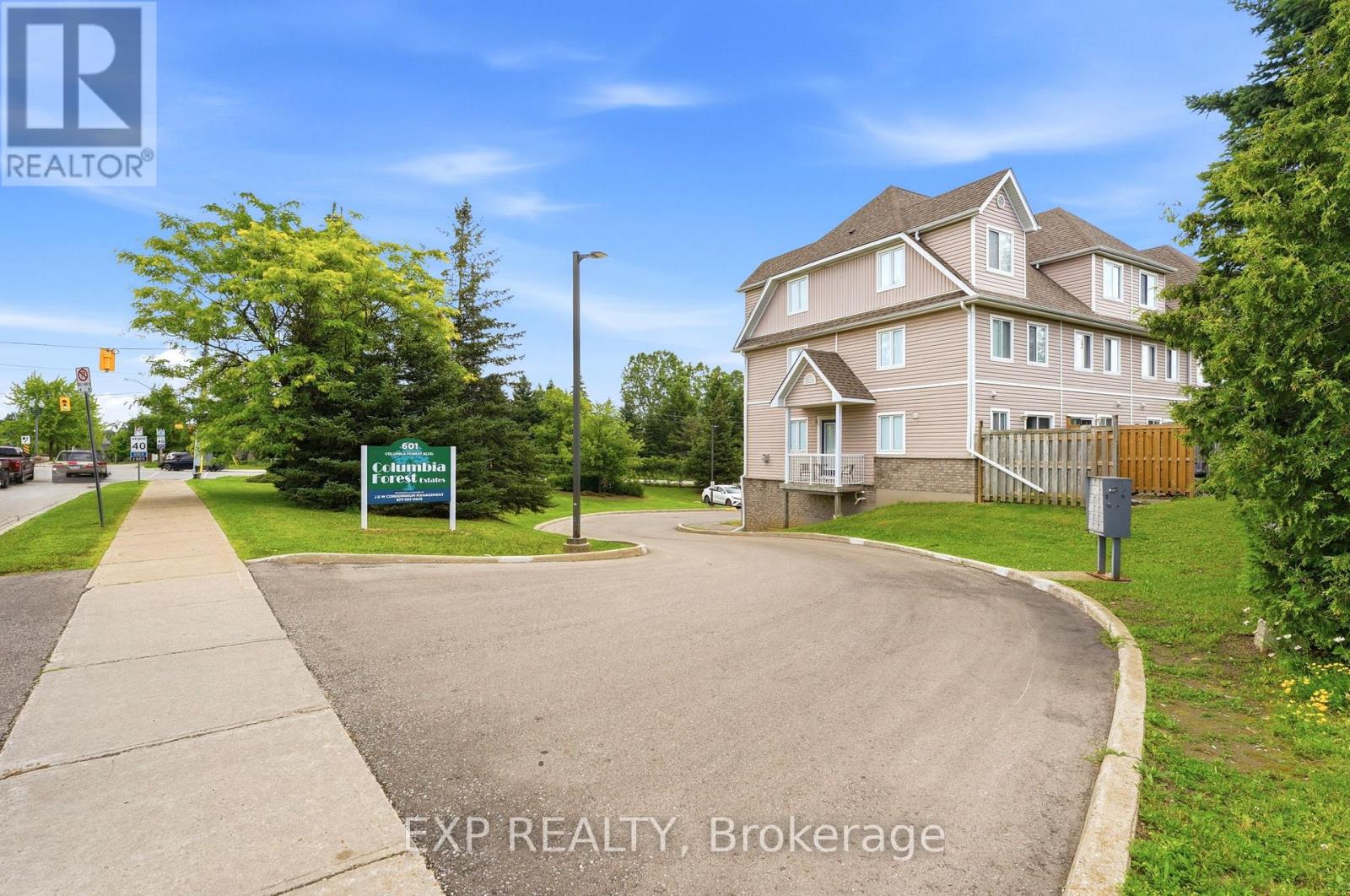 #3 601 COLUMBIA FOREST BOULEVARD - 3