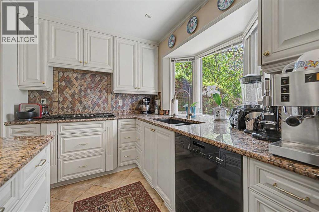 2020 Sirocco Drive SW - 13