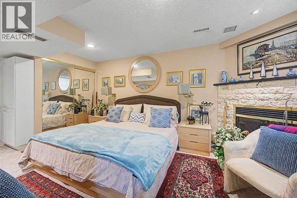 2020 Sirocco Drive SW - 23