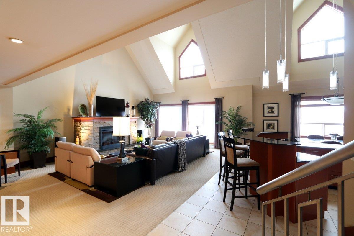#penthouse 1402 9707 105 ST NW - 4