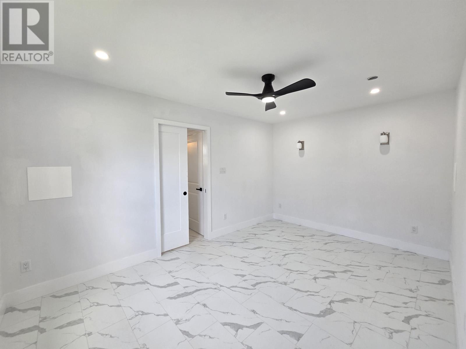 10 Sutherland Avenue - 10