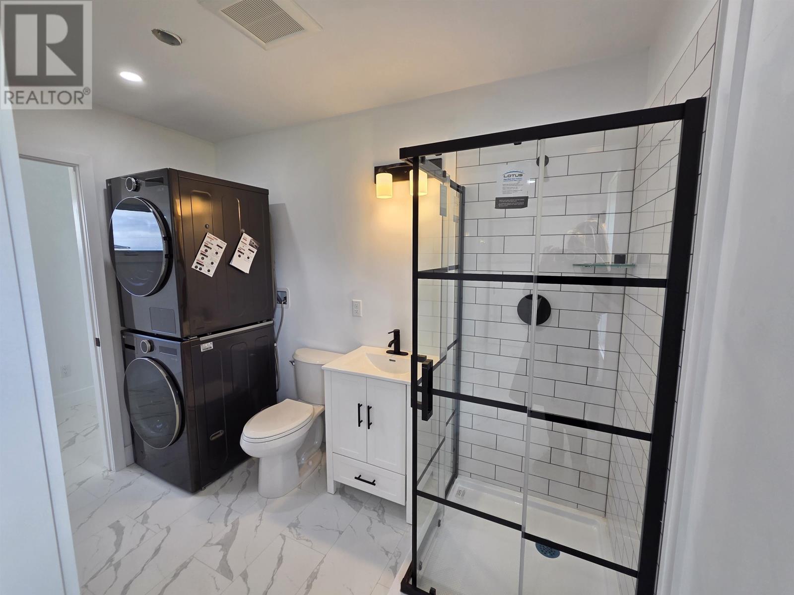 10 Sutherland Avenue - 9