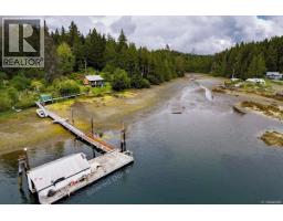 326 Grappler Inlet, Bamfield, BC V0R1B0 Photo 16