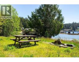 326 Grappler Inlet, Bamfield, BC V0R1B0 Photo 18