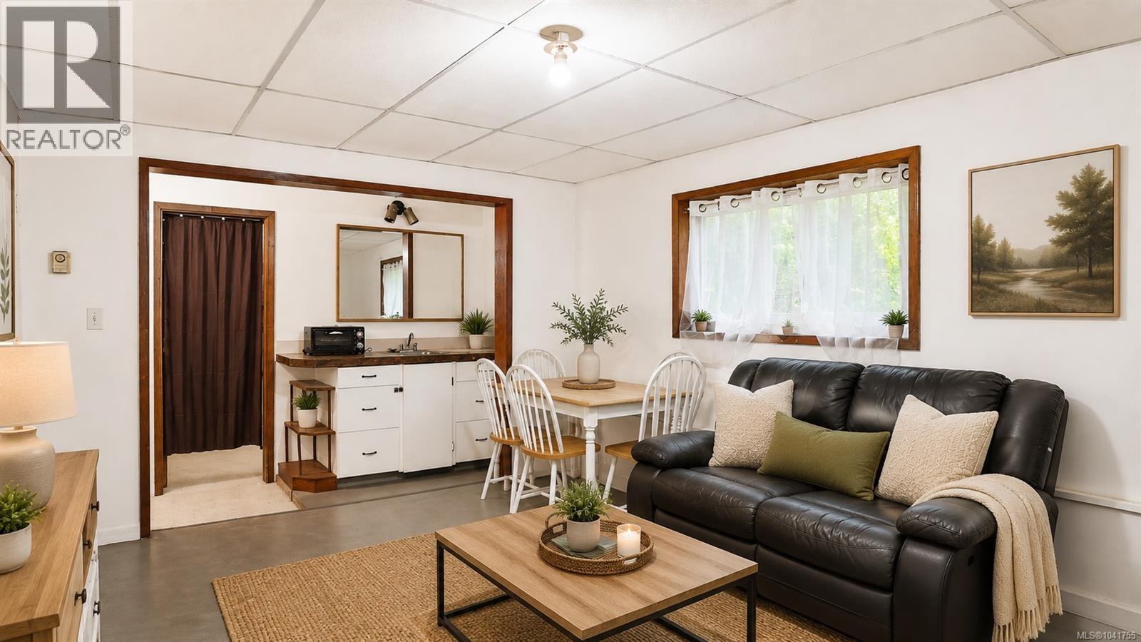 4480 Strachan Rd - 28