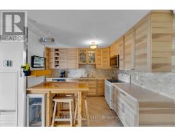 810 - 20 Harding Boulevard W, Richmond Hill, ON L4C9S4 Photo 10