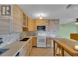 810 - 20 Harding Boulevard W, Richmond Hill, ON L4C9S4 Photo 12