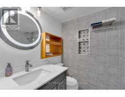 810 - 20 Harding Boulevard W, Richmond Hill, ON L4C9S4 Photo 18