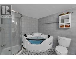 810 - 20 Harding Boulevard W, Richmond Hill, ON L4C9S4 Photo 22
