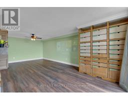 810 - 20 Harding Boulevard W, Richmond Hill, ON L4C9S4 Photo 7